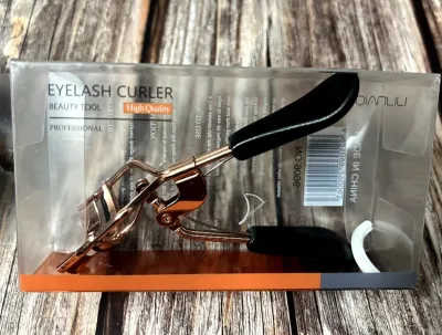 Eyelash Curler-black